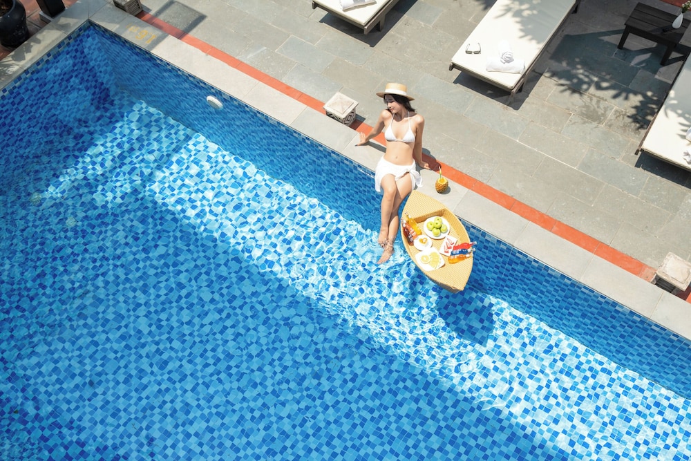 Viet Long Hoi An Beach Hotel 39/53