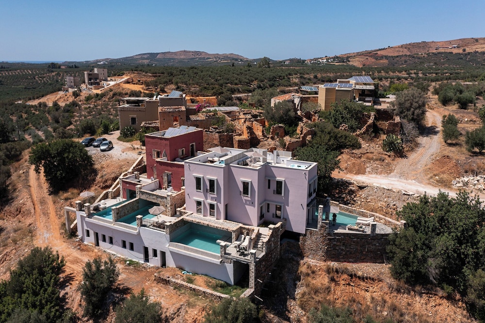 Lameriana Secret Village 7/77