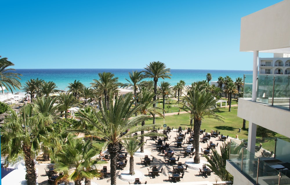 El Mehdi Beach Resort 84/84