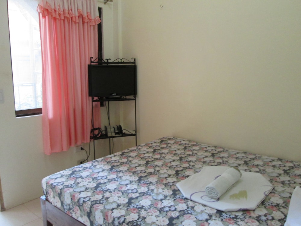 Escurel Inn 22/24