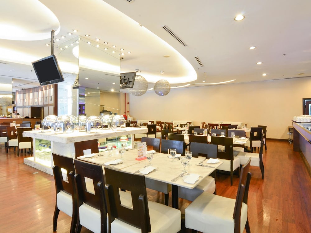 Silka Maytower Hotel 19/21