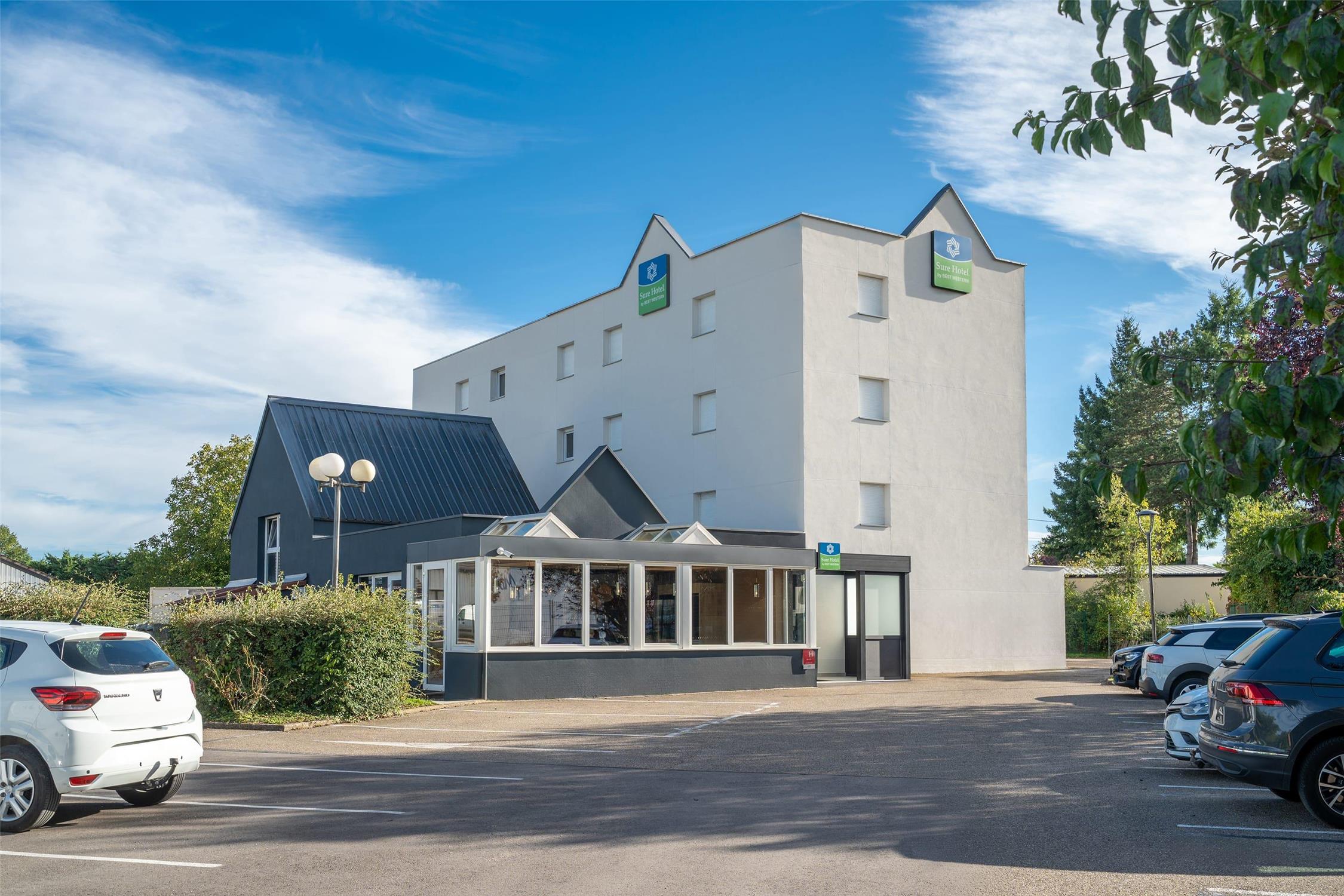 Sure Hotel by Best Western Dole 23/28