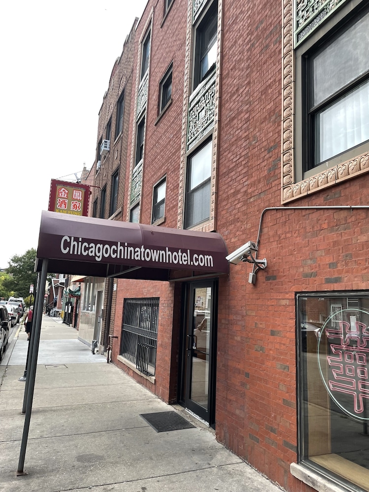 Chinatown Hotel 35/38