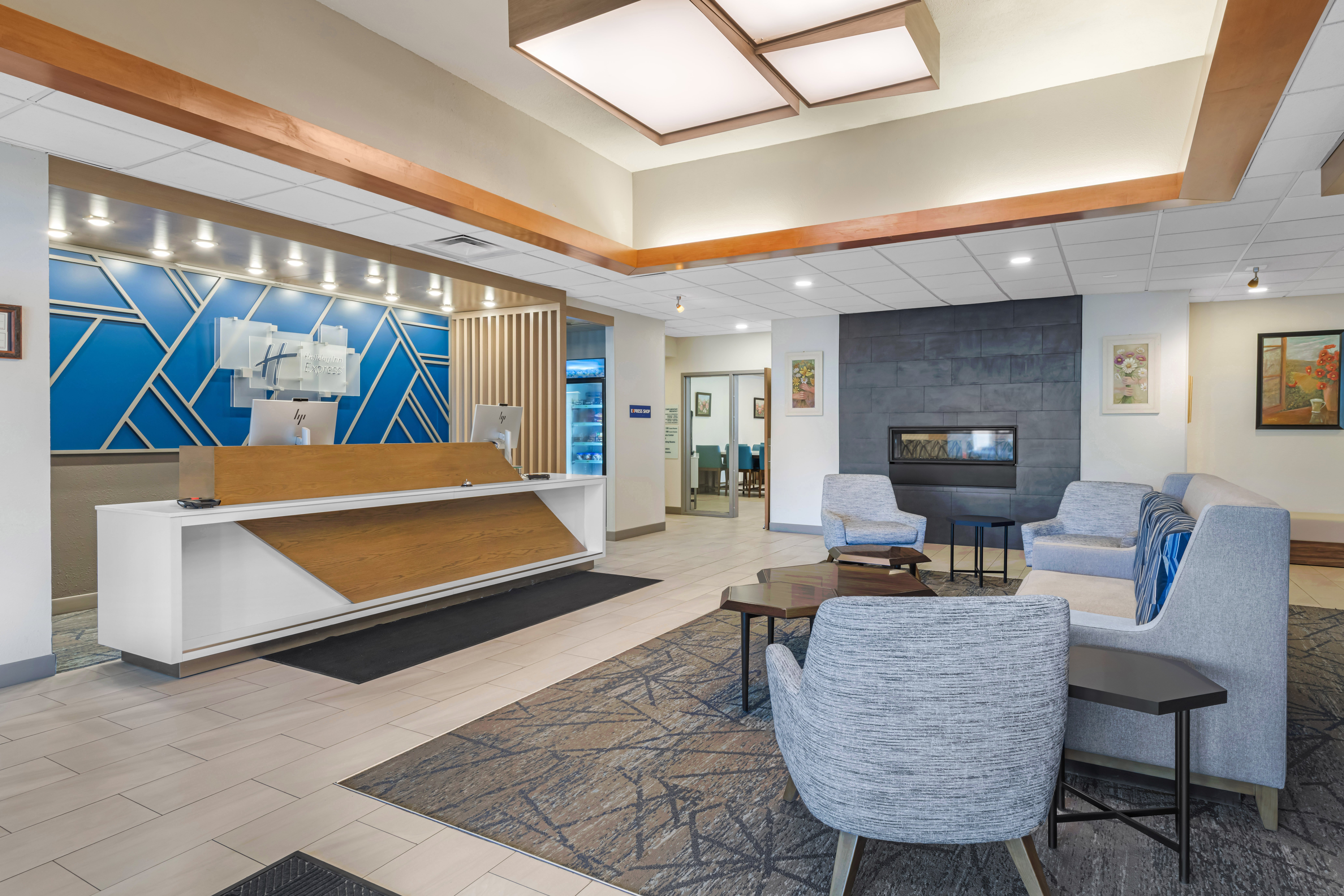 Holiday Inn Express St. Croix Valley 13/76