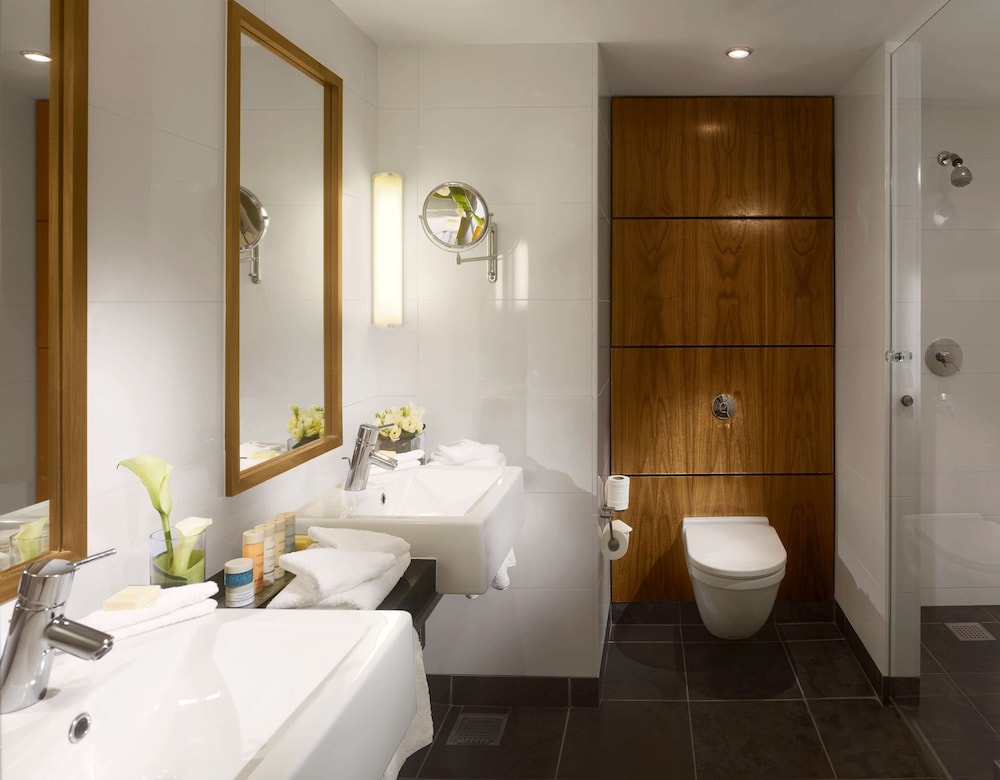 Radisson Blu Liverpool 69/69