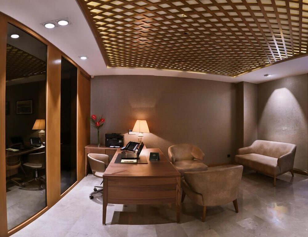 Ada Suites Nisantasi 41/75