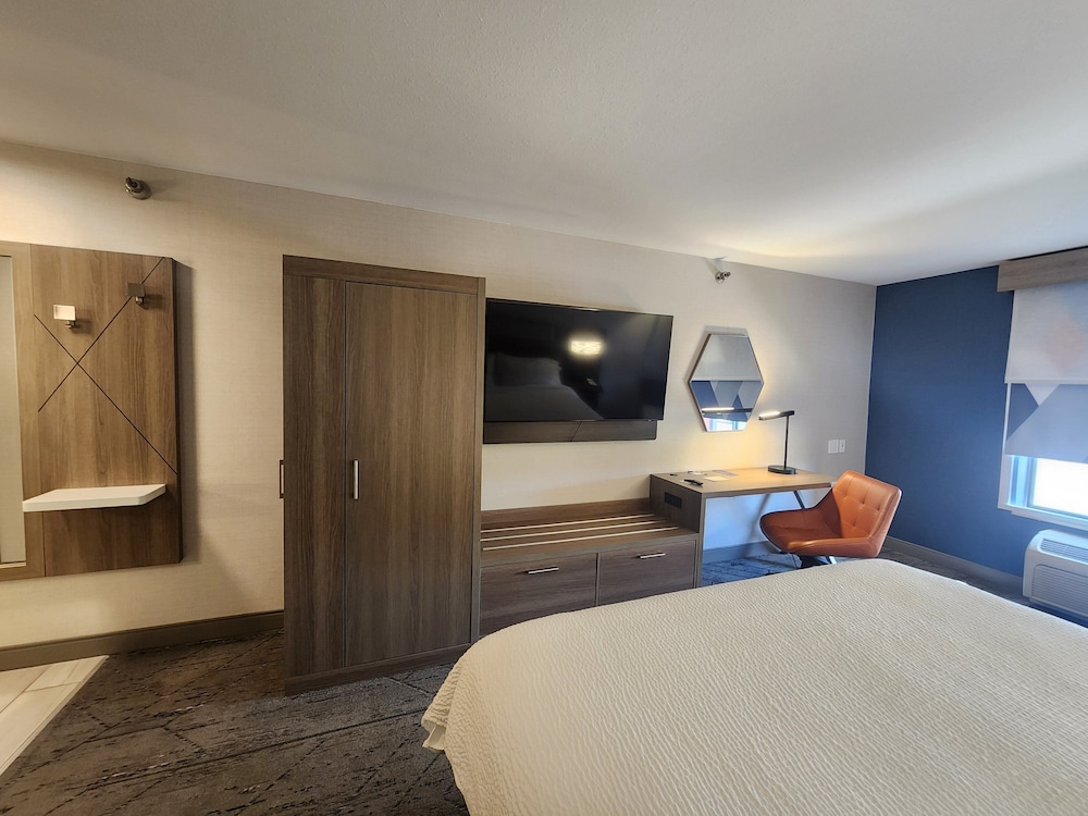 Holiday Inn Express Hotel Suites Crawfordsville 21/65