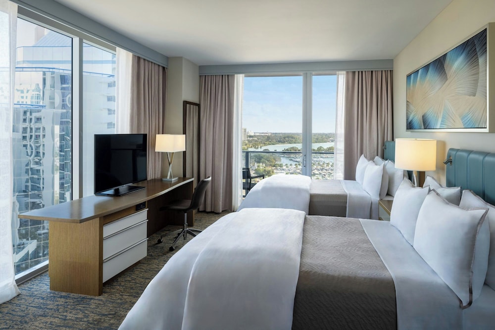 Premium, 2 Queen Beds, Marina View, Balcony