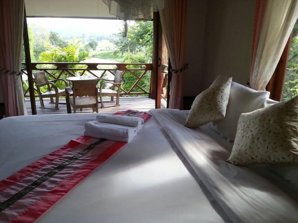 Pai Love & Baan Chon Phao Resort 14/35