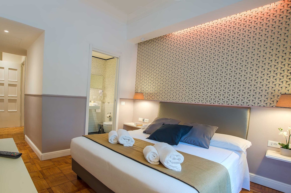 94rooms Vatican Vigliena 13/71