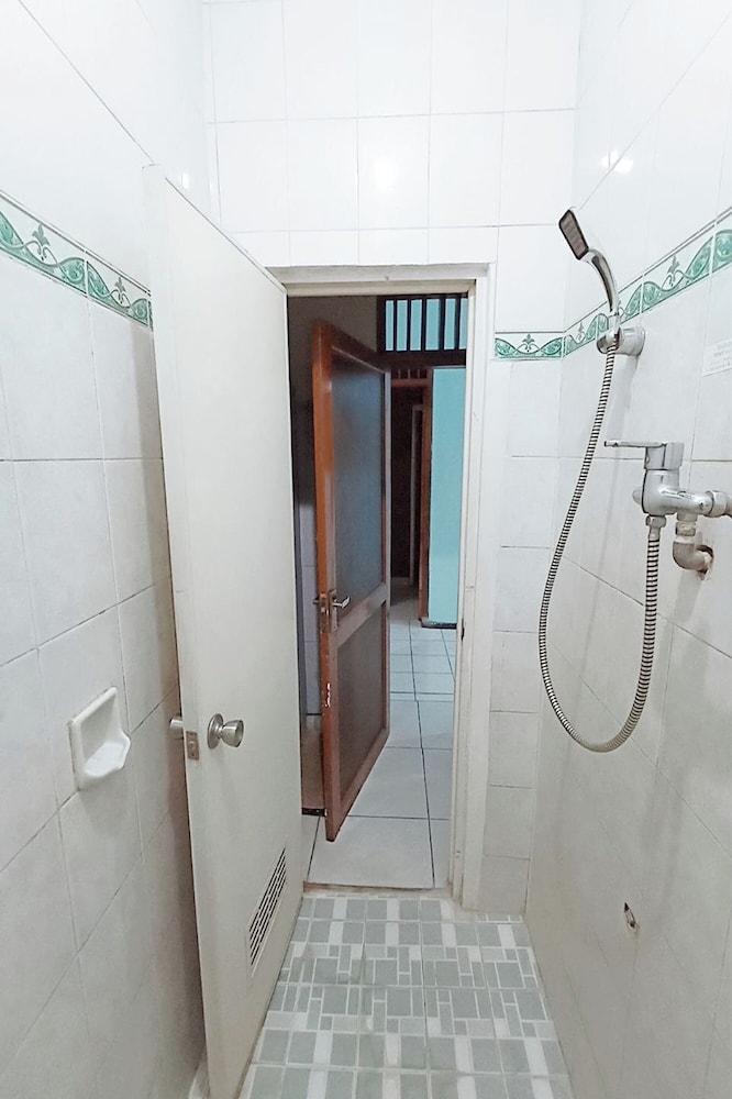 Hotel Bintang Malang 50/50