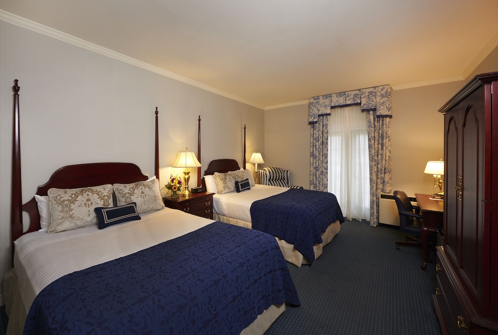 The Nittany Lion Inn 18/64