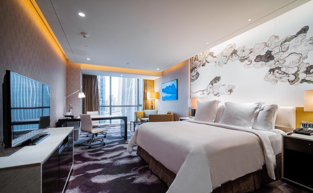 Four Seasons Hotel Shenzhen 12/56