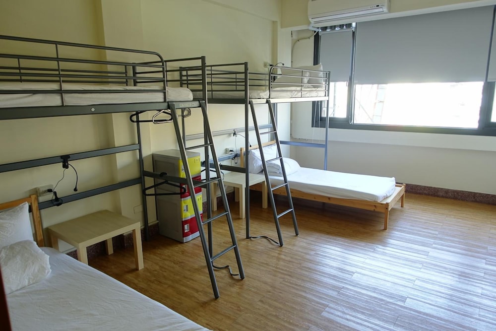 Chiayi Petite Hostel 31/35