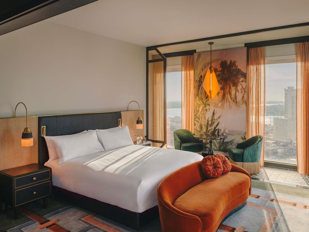 Fairmont New Orleans 9/51