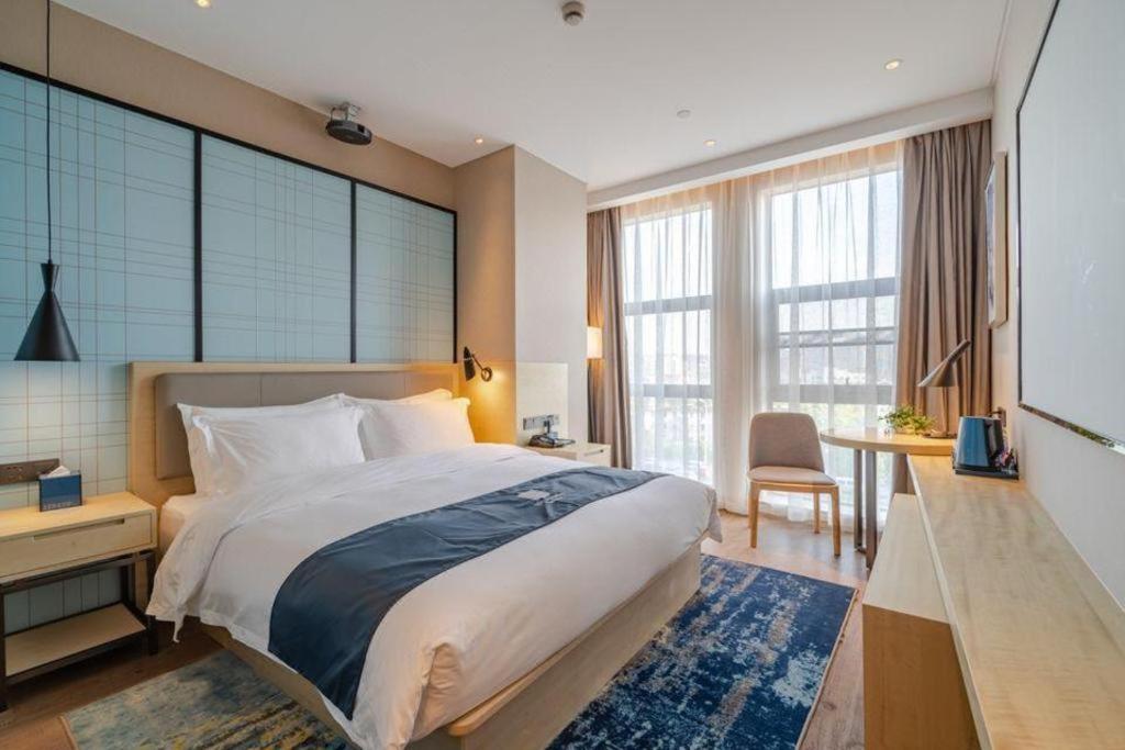 Echarm Hotel (Hefei Changjiang West Road West Qilitang subway station store) 13/53