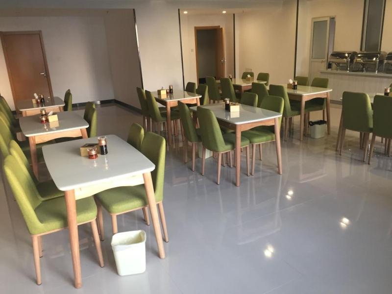 Vatica Xingtai Qiaoxi District Yongkang Street Hotel 17/21