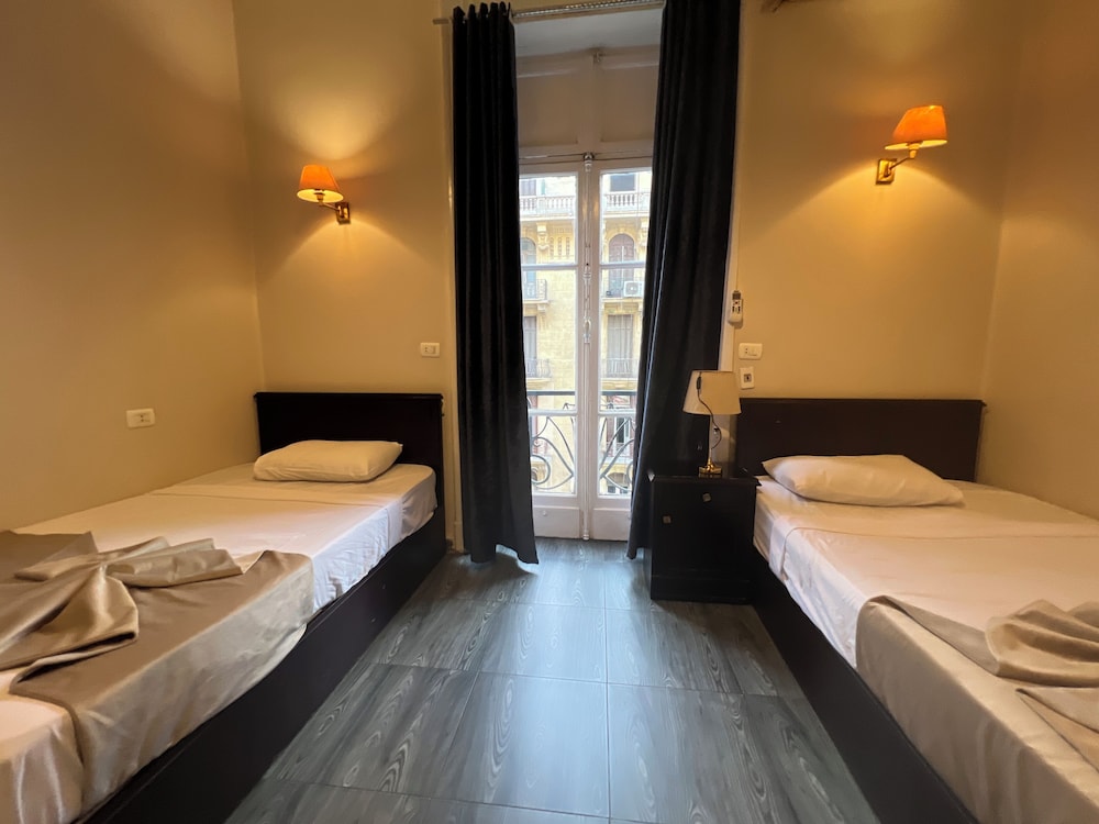 Traveler Apos S House Hotel 18/50