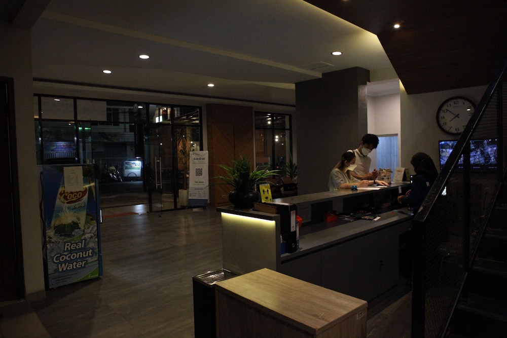 Rahayu Hotel Cirebon 13/60