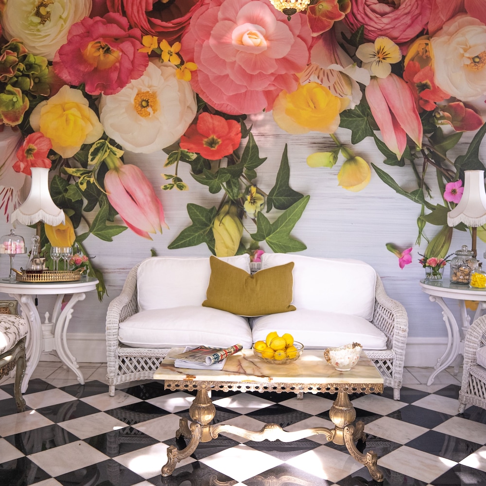The Andros Deluxe Boutique Hotel 61/67
