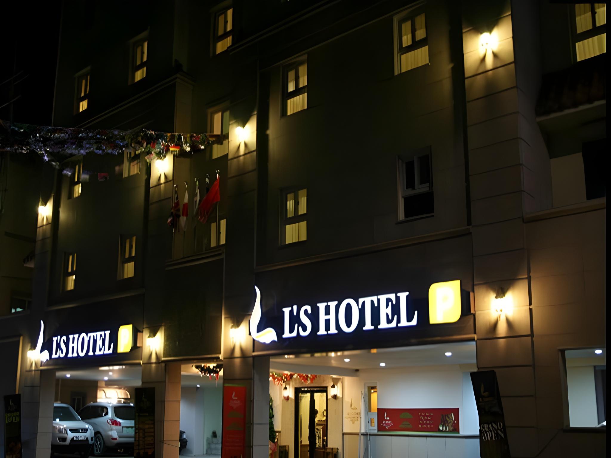 L's Hotel 7/15