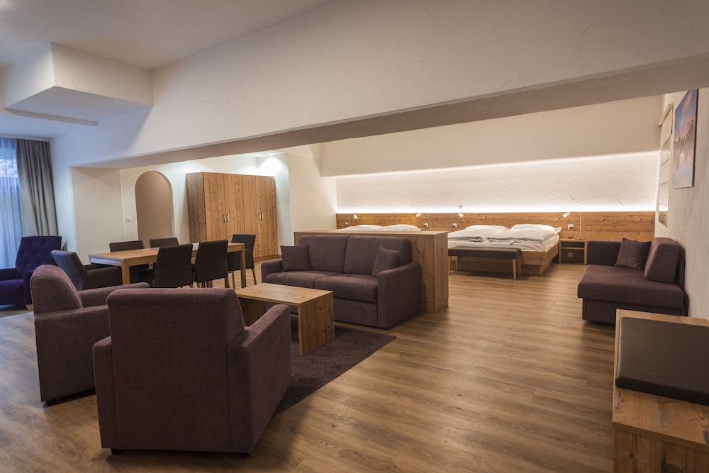 Zermatt Budget Rooms 34/49