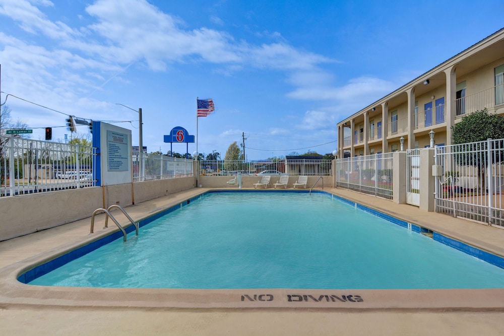 Motel6 Americus, GA 31/34