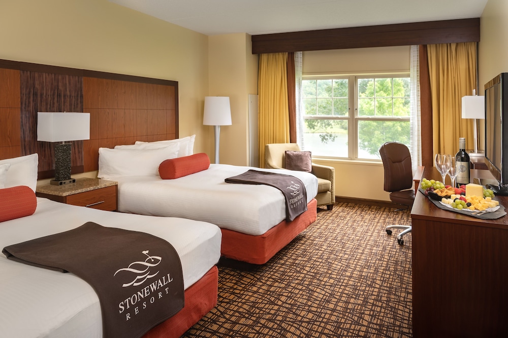 Stonewall Resort 21/68