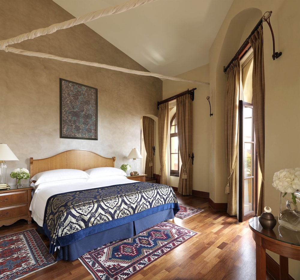 Four Seasons Hotel Istanbul at Sultanahmet 4/36