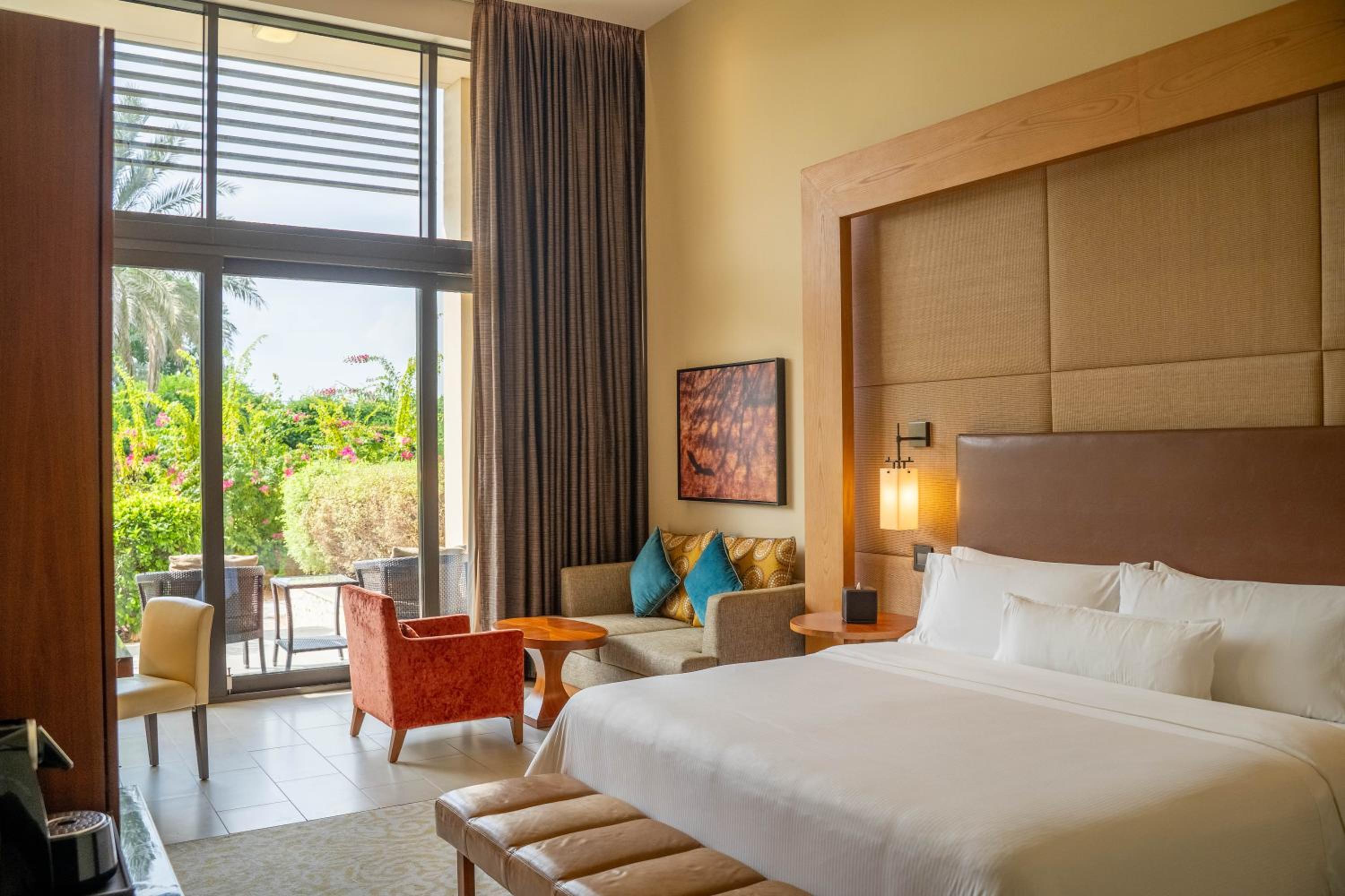 Garden, King Bed, Golf Course View, Balcony, Ground Floor
