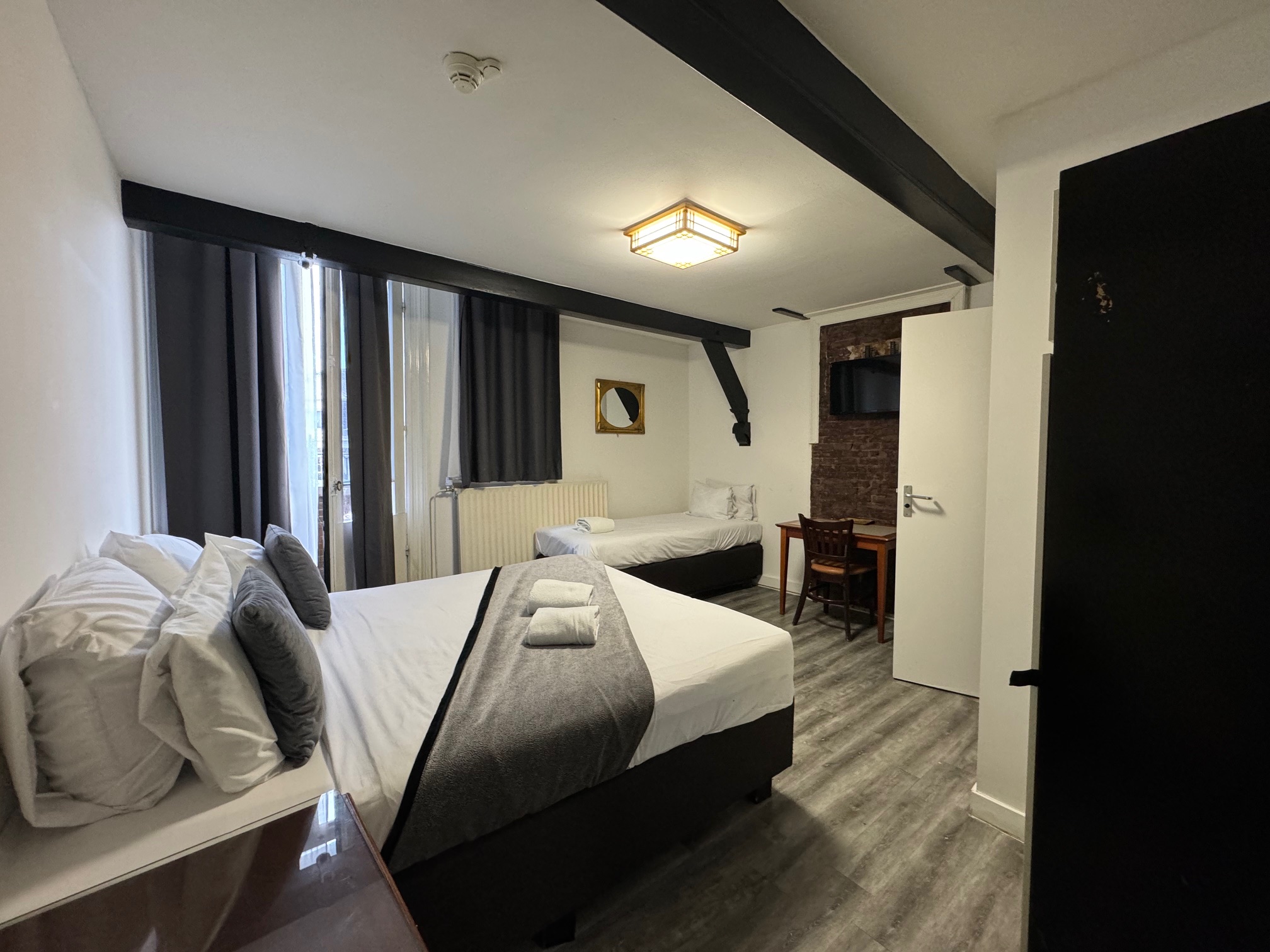 Room, Triple, Balcony