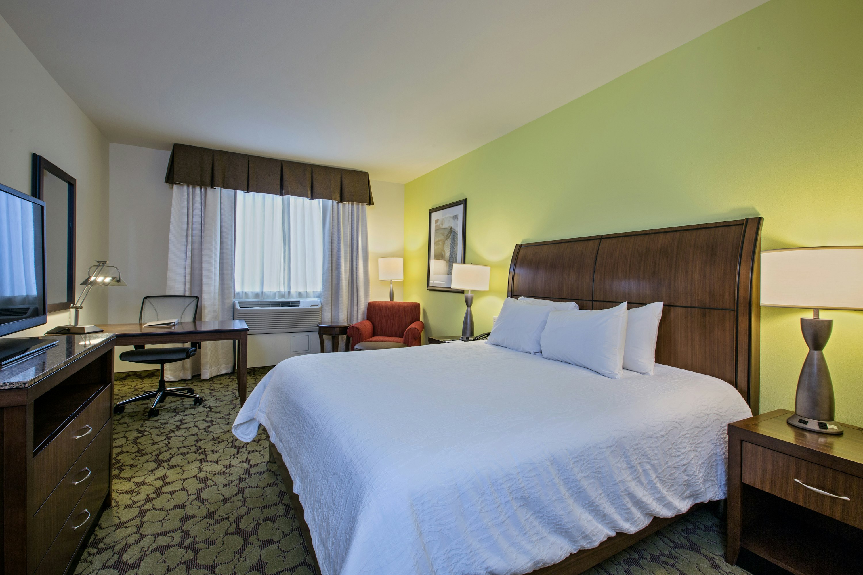 ROOM, KING BED