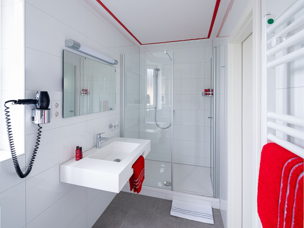 Landhotel Fettehenne 36/36