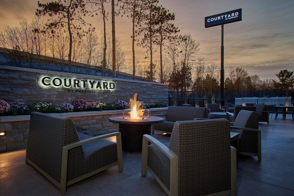 Courtyard By Marriott Wausau 29/44