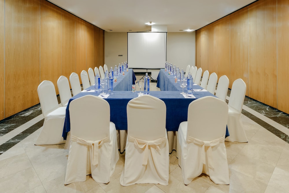 Hotel Hesperia Zaragoza Centro 26/28