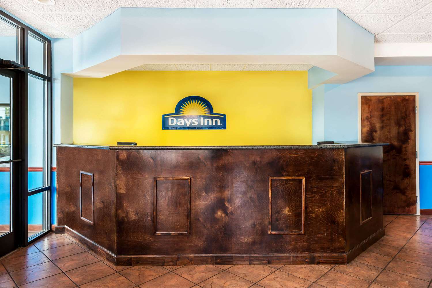 Days Inn by Wyndham Richmond Hill/Savannah 7/17