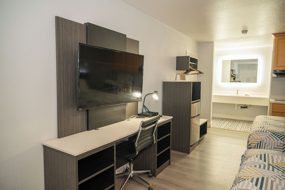 Motel6 Soledad, CA 35/58