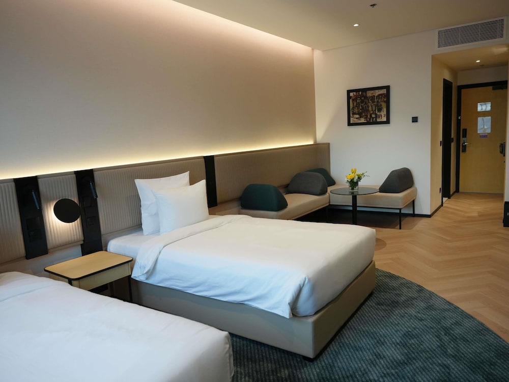 Superior, Twin Beds