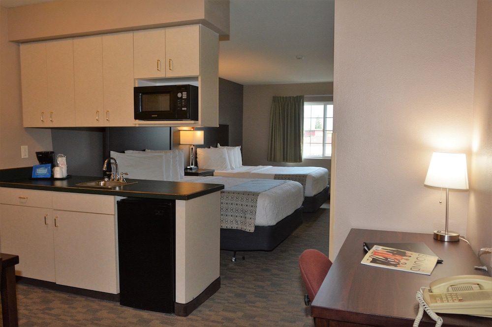 Fairbridge Inn And Suites Dupont 7/54