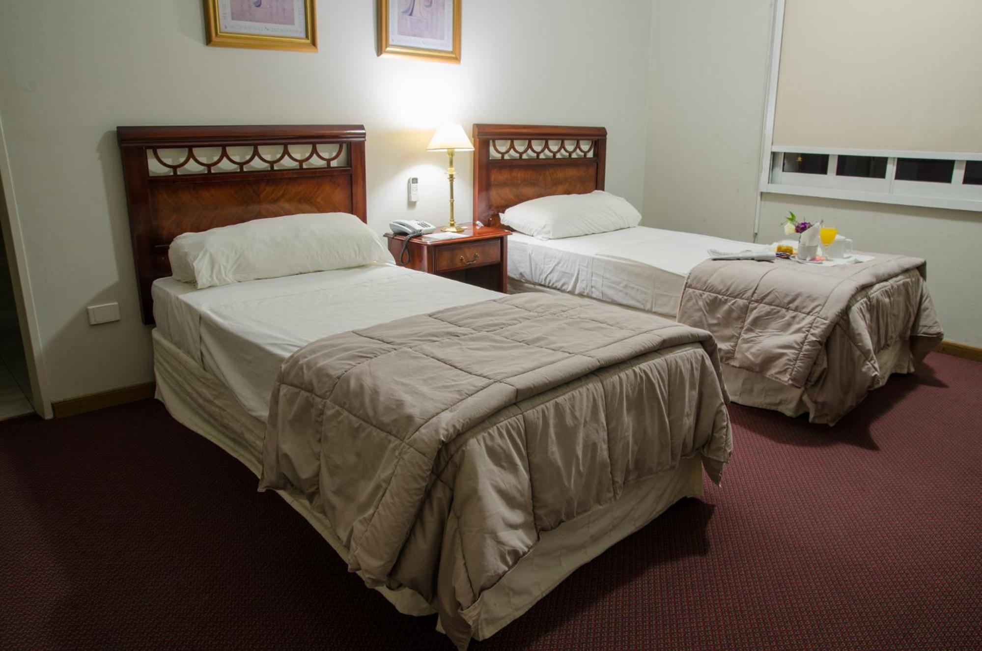 Standard, Twin Beds
