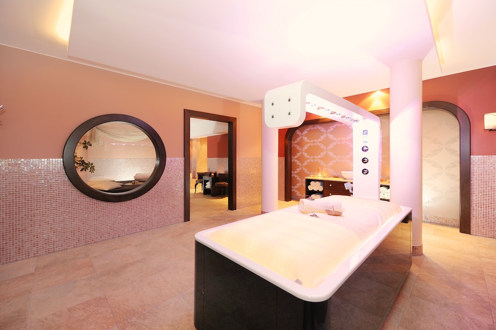 Grandhotel Lienz 39/69