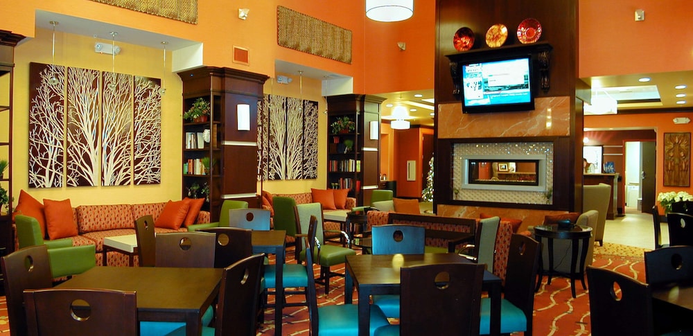 Hampton Inn & Suites Denver/Highlands Ranch 65/82