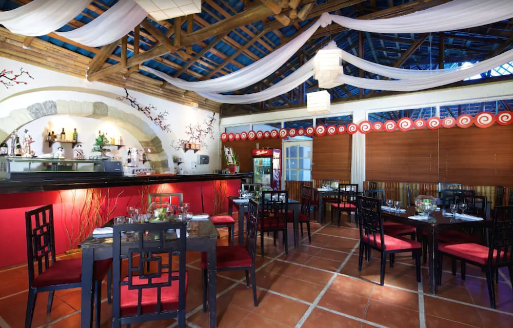 Playa Blanca Beach Resort - All Inclusive 45/61