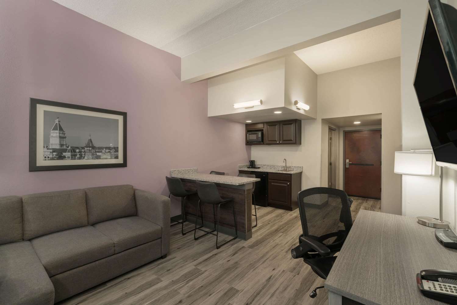 La Quinta Inn Suites Clarksville 39/59