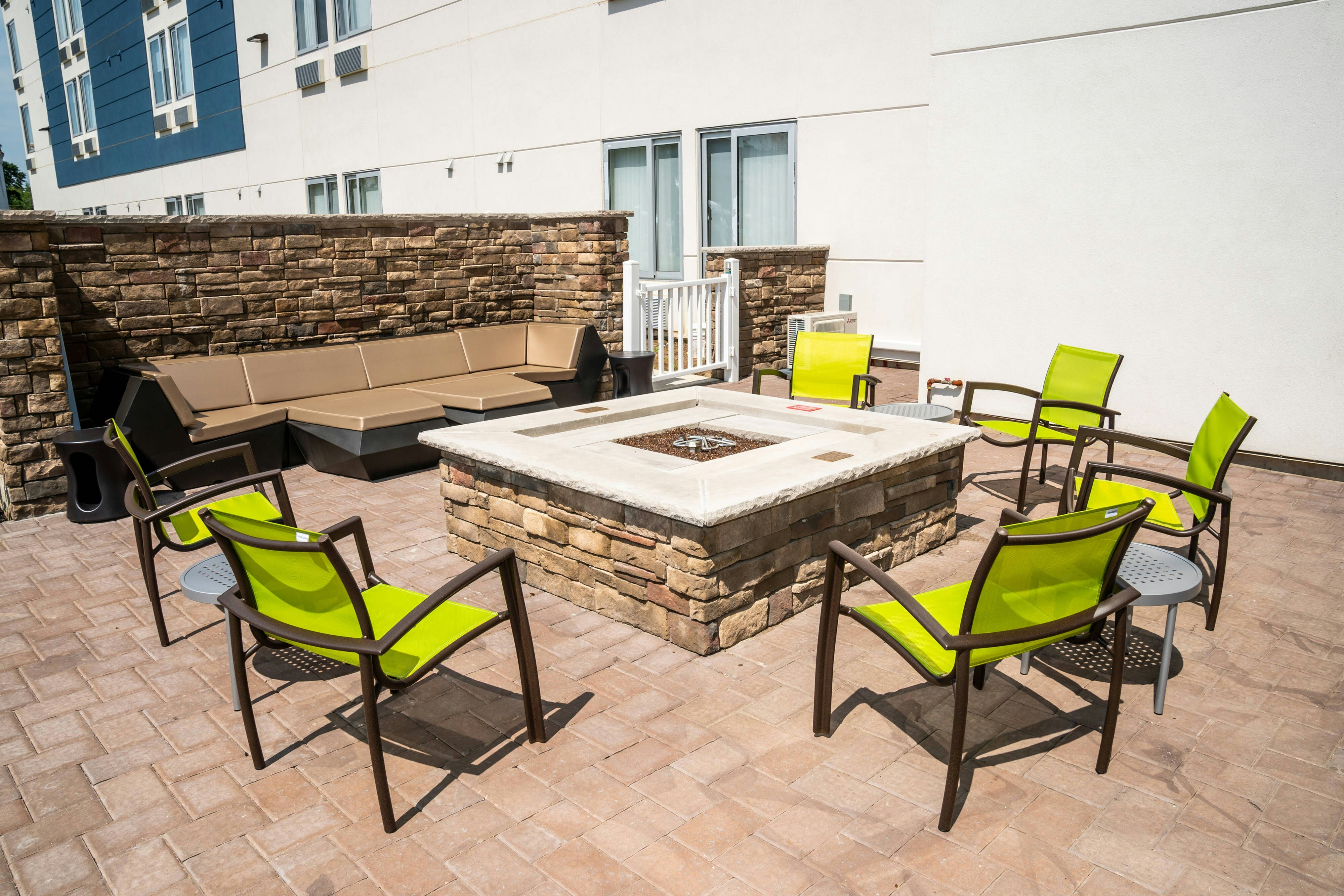 SpringHill Suites by Marriott Woodbridge 3/5