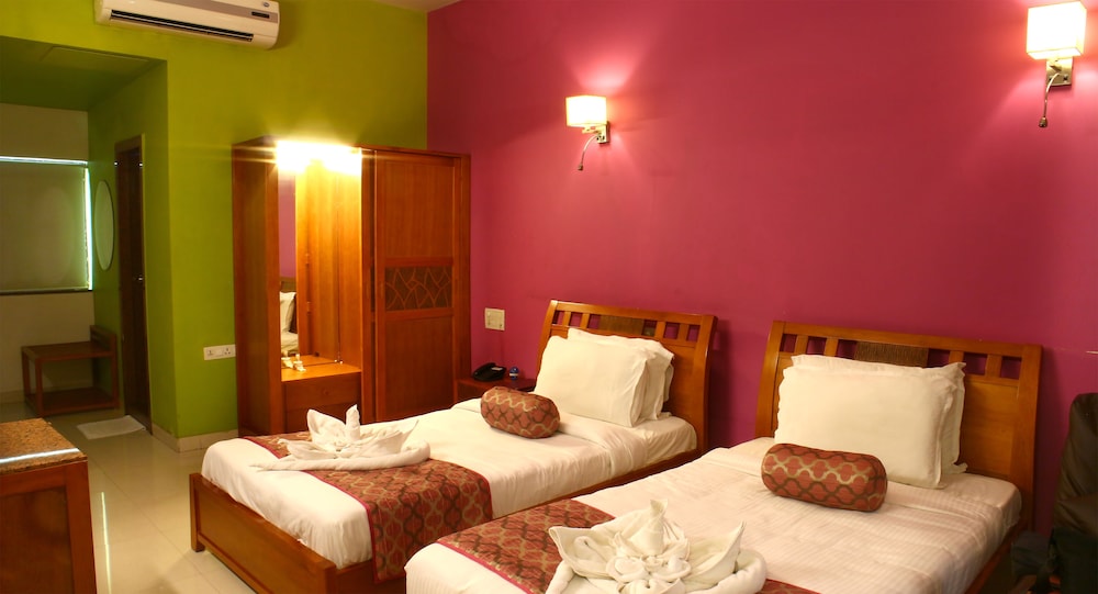 Krishna Park Resort 10/29