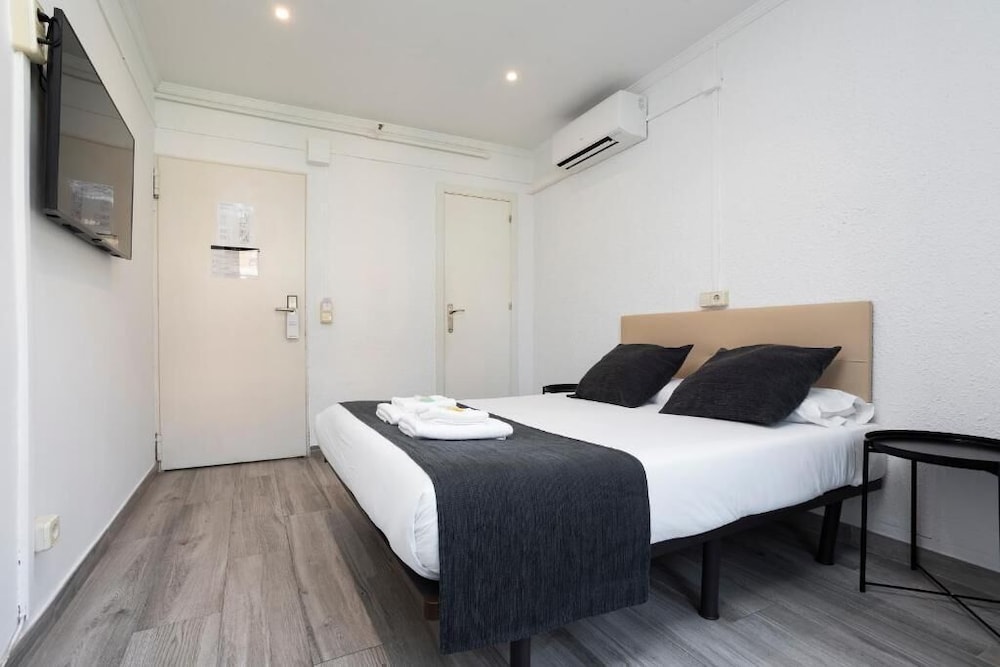 BASIC, DOUBLE BED