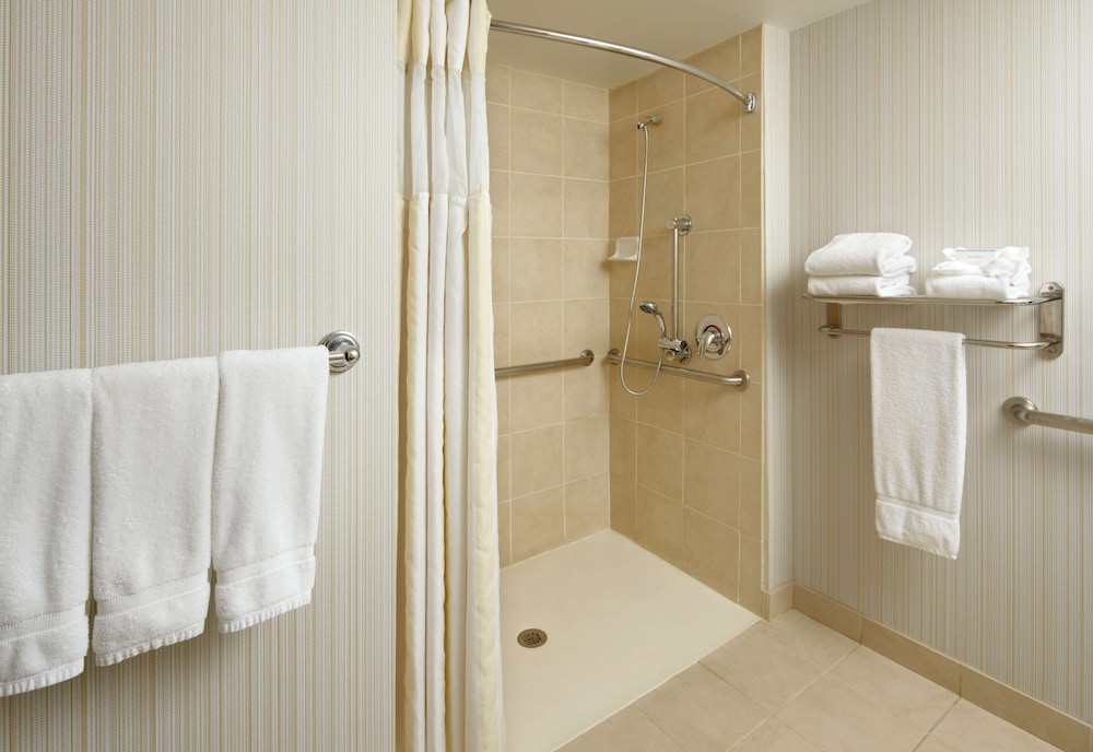 Hilton Garden Inn Dallas/Arlington 16/69