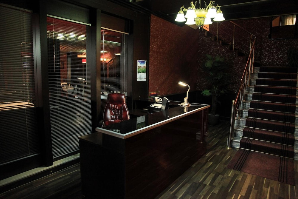 Hotel Argenti Shkoder 30/48