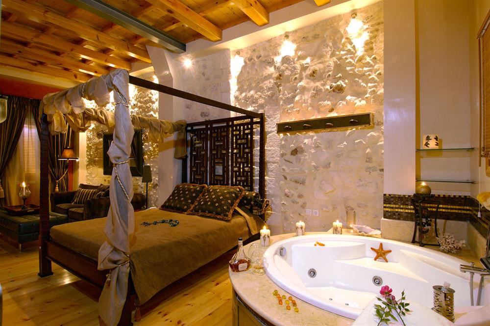 Penthouse, Suite